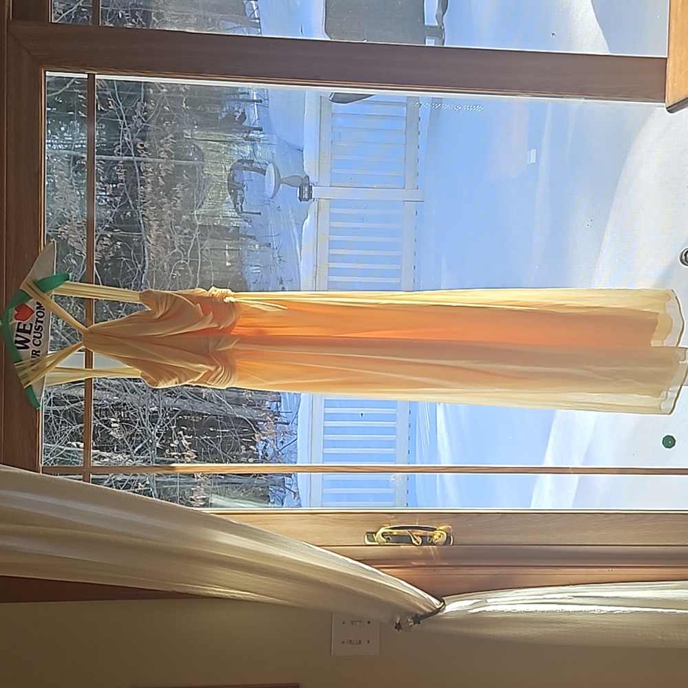 gown